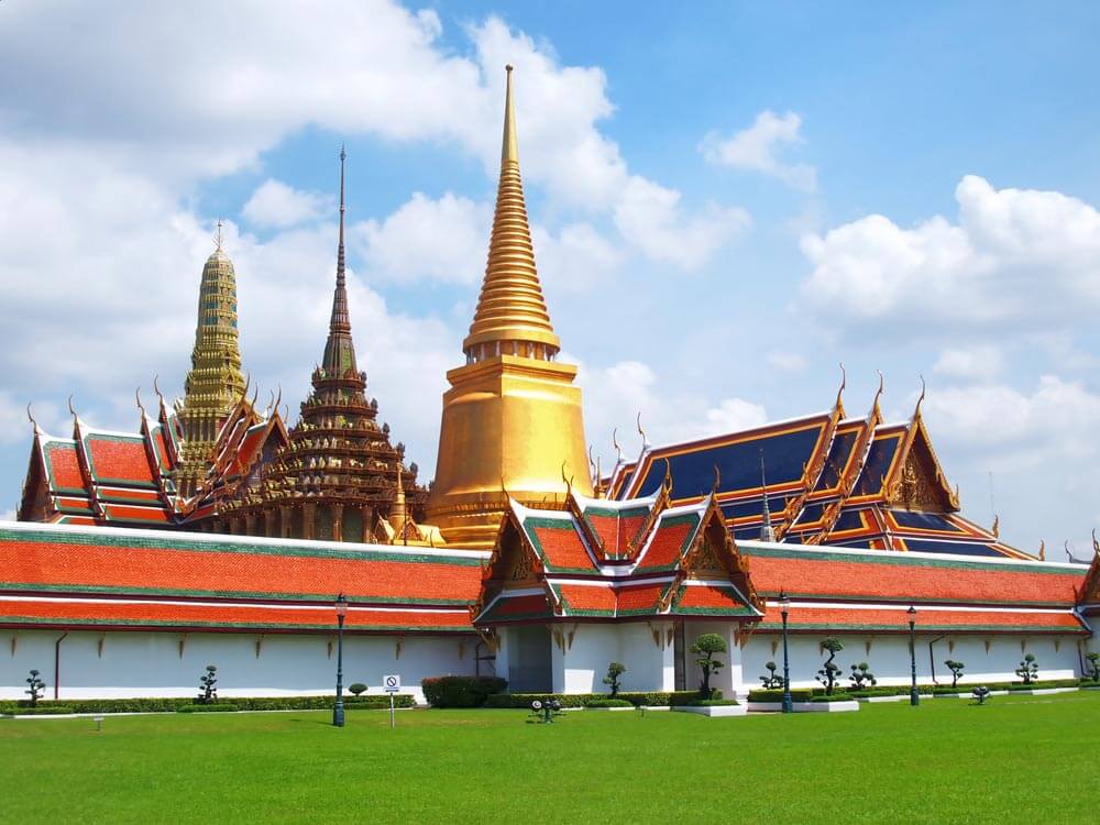 วัดพระศรีรัตนศาสดาราม